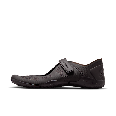 NIKESKIMS+RIFT+1+TONE+MESH.png